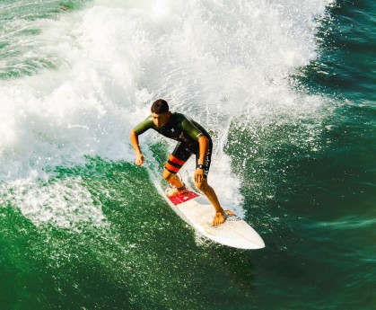 转会市场热潮，意甲豪门纷纷出手，意甲球员转会
